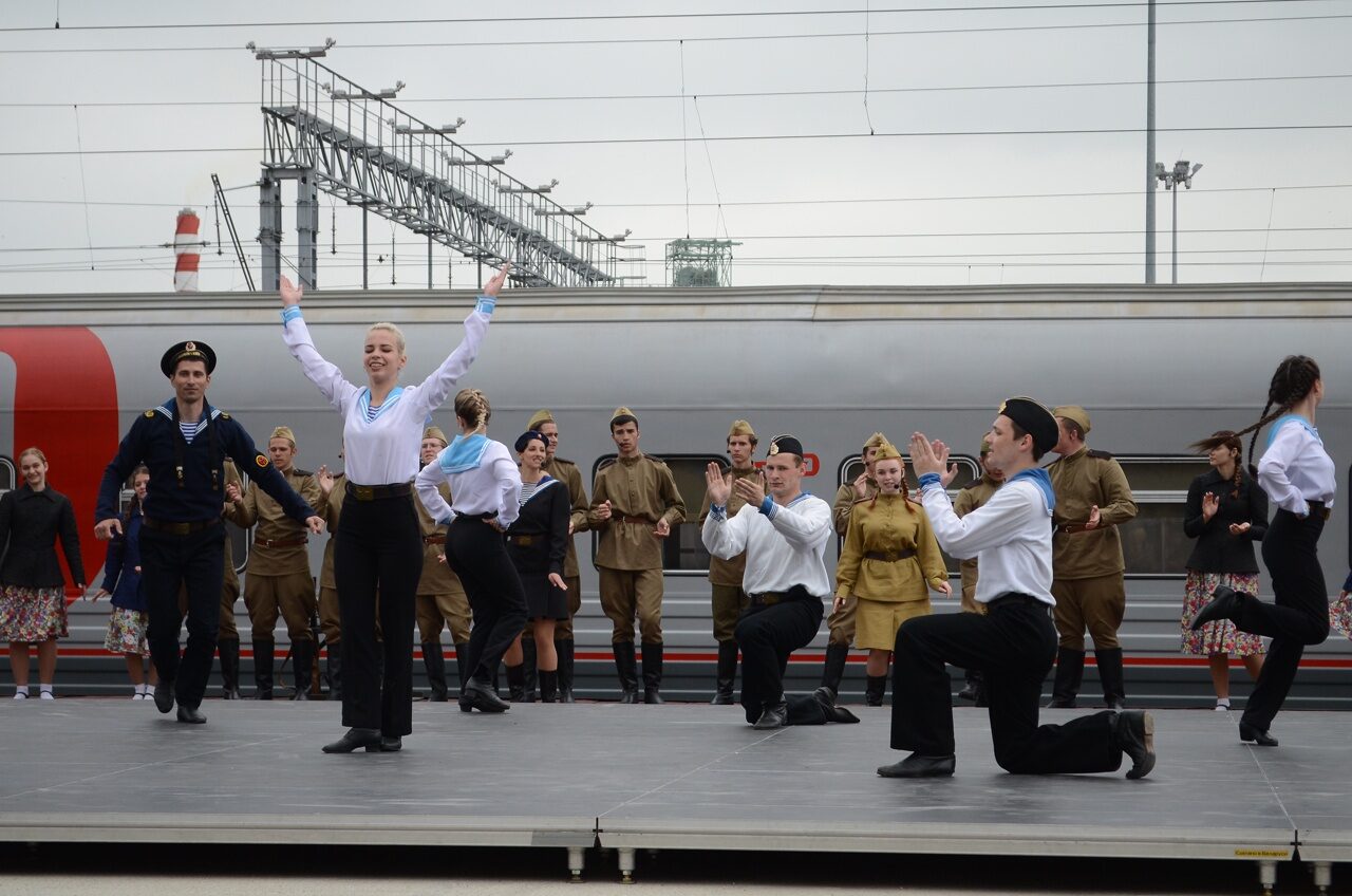В Новороссийск прибыл ретро-поезд «Победа»